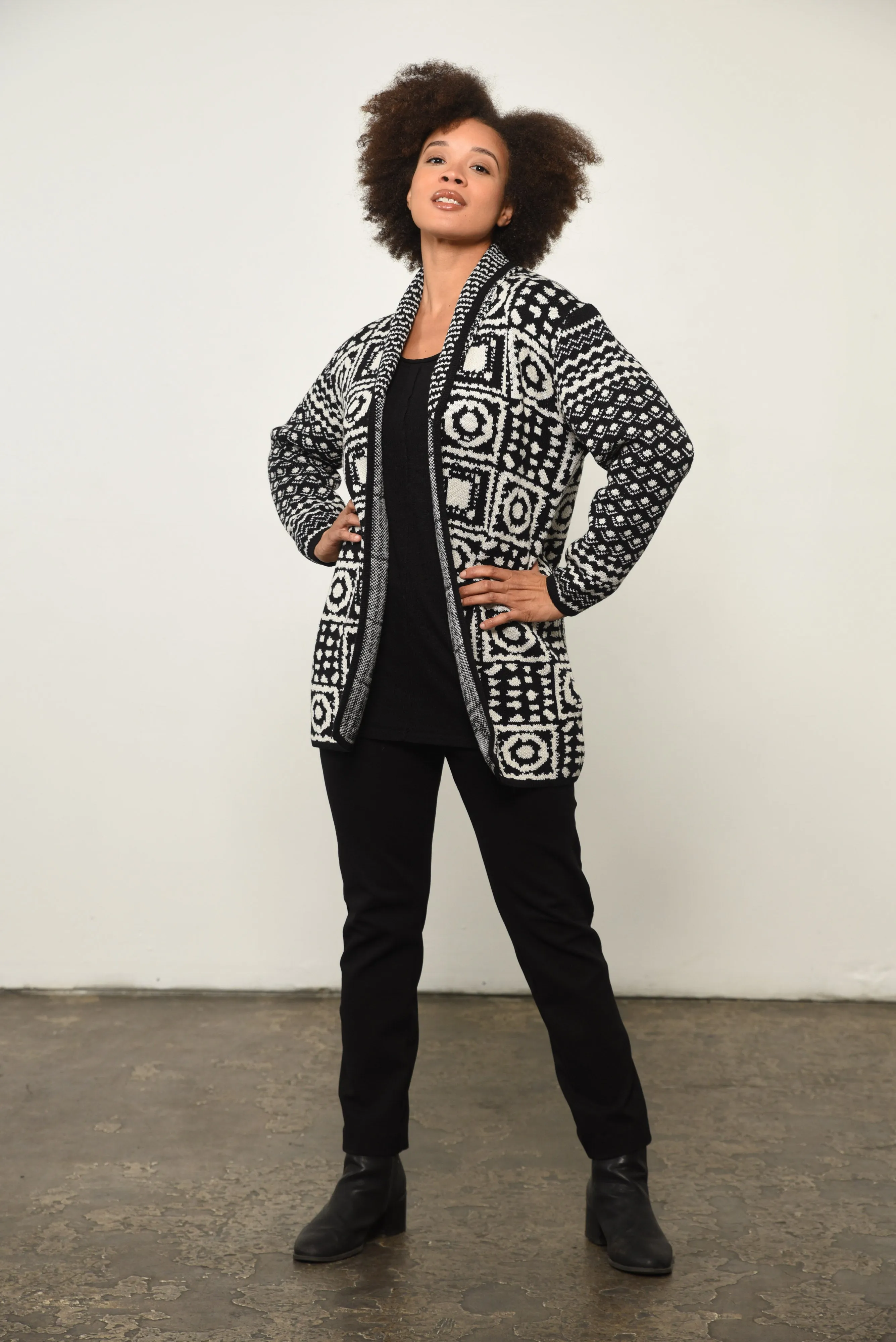 Abstract Print Open Front Cardigan in Black Aztec