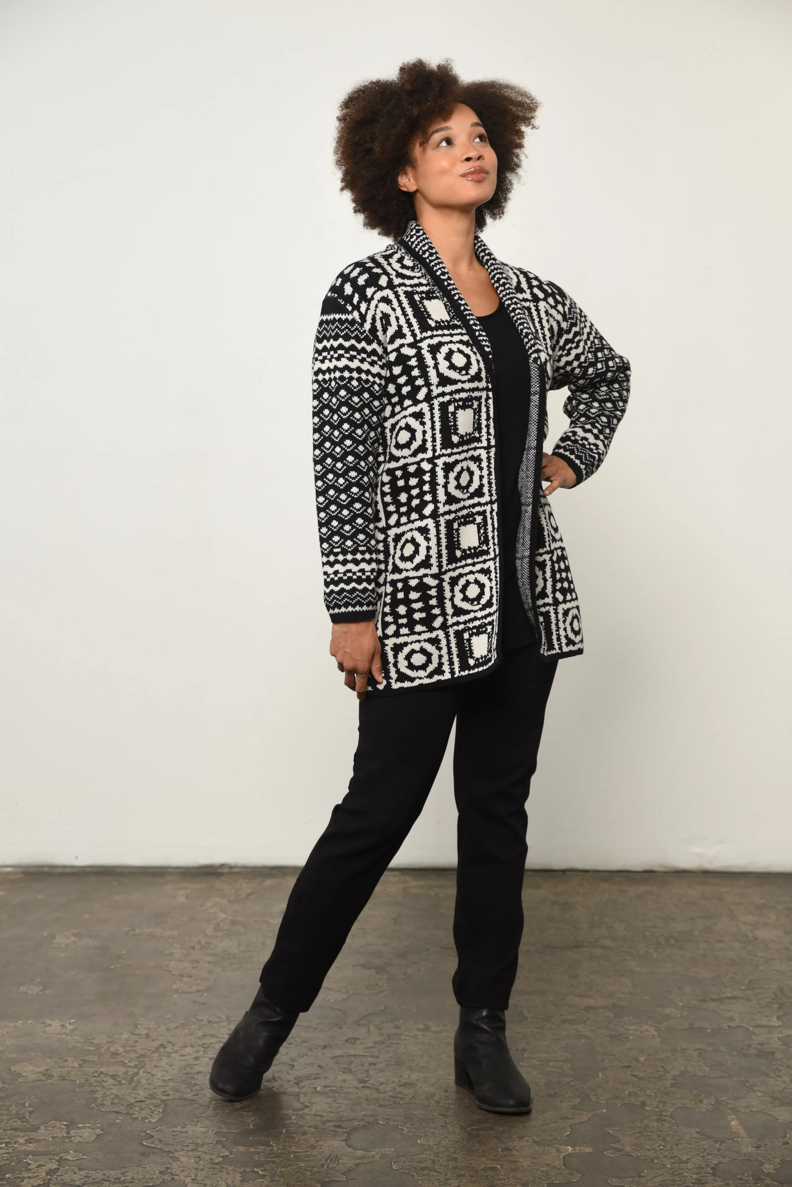 Abstract Print Open Front Cardigan in Black Aztec