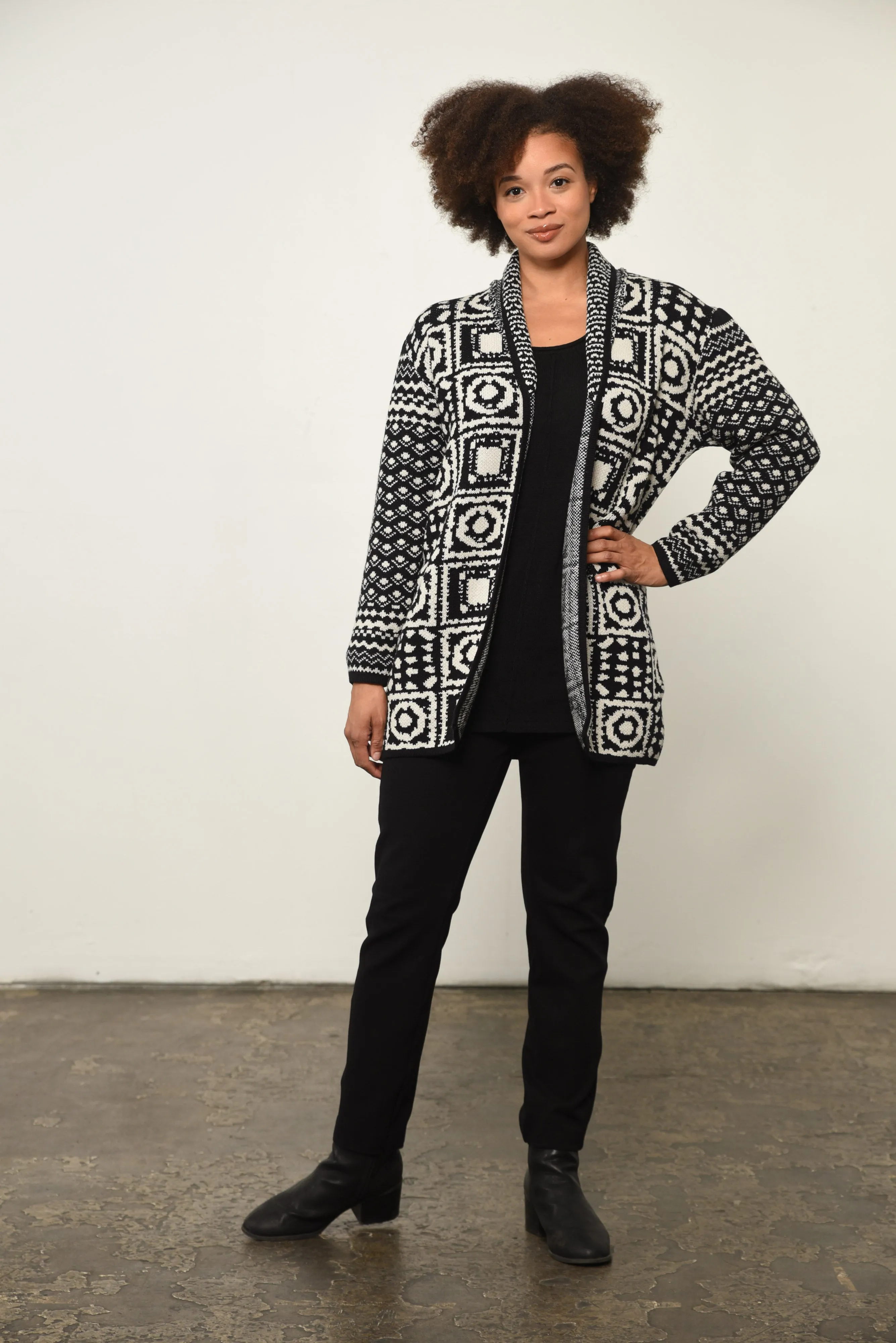 Abstract Print Open Front Cardigan in Black Aztec