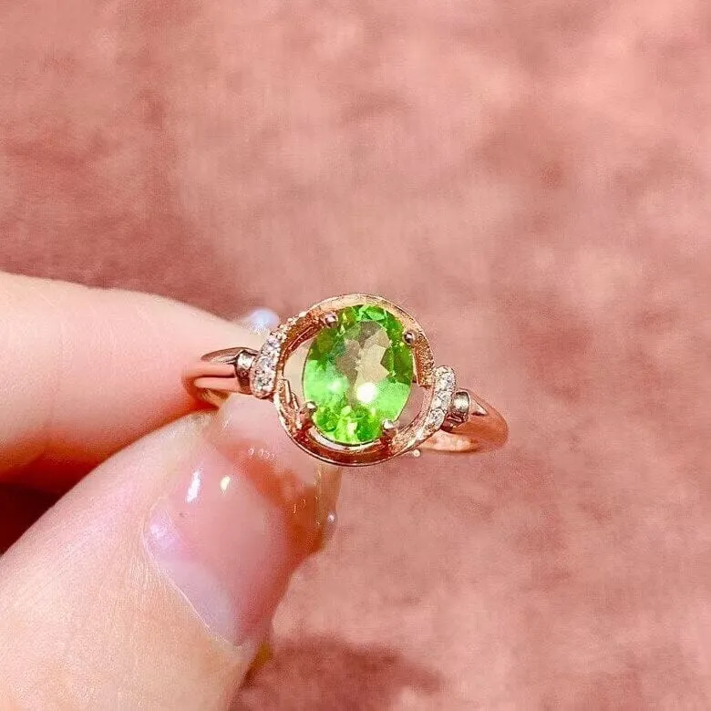 Cute Fashion Peridot Ring - 925 Sterling Silver