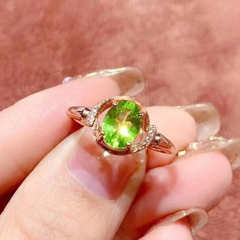 Cute Fashion Peridot Ring - 925 Sterling Silver