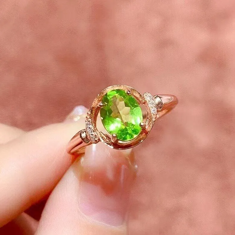 Cute Fashion Peridot Ring - 925 Sterling Silver