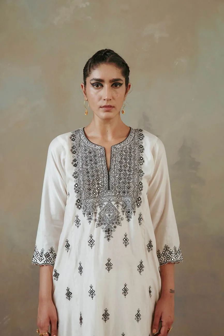 Ivory Gota And Mirror Kurta Set