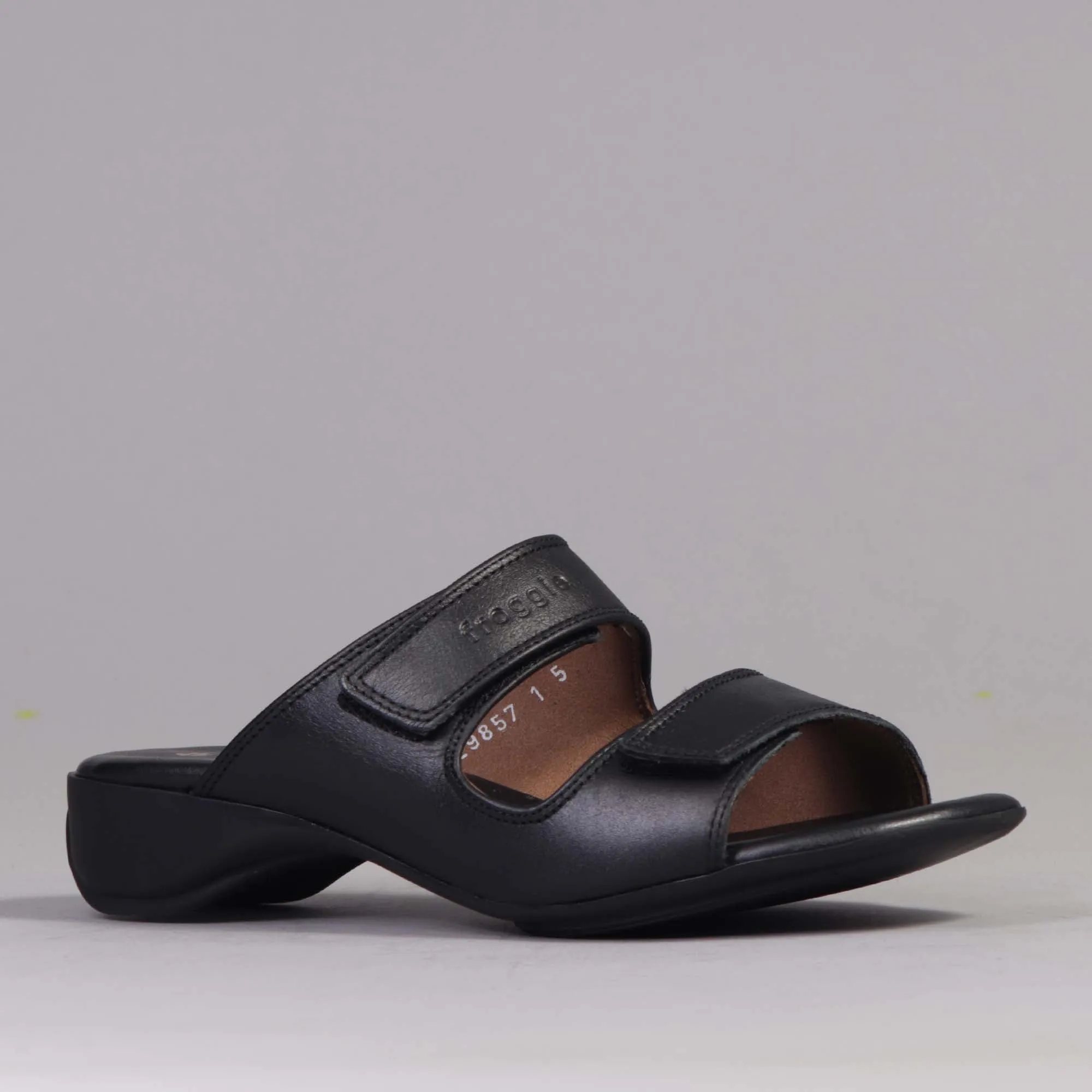 Mule Sandal in Black - 12557