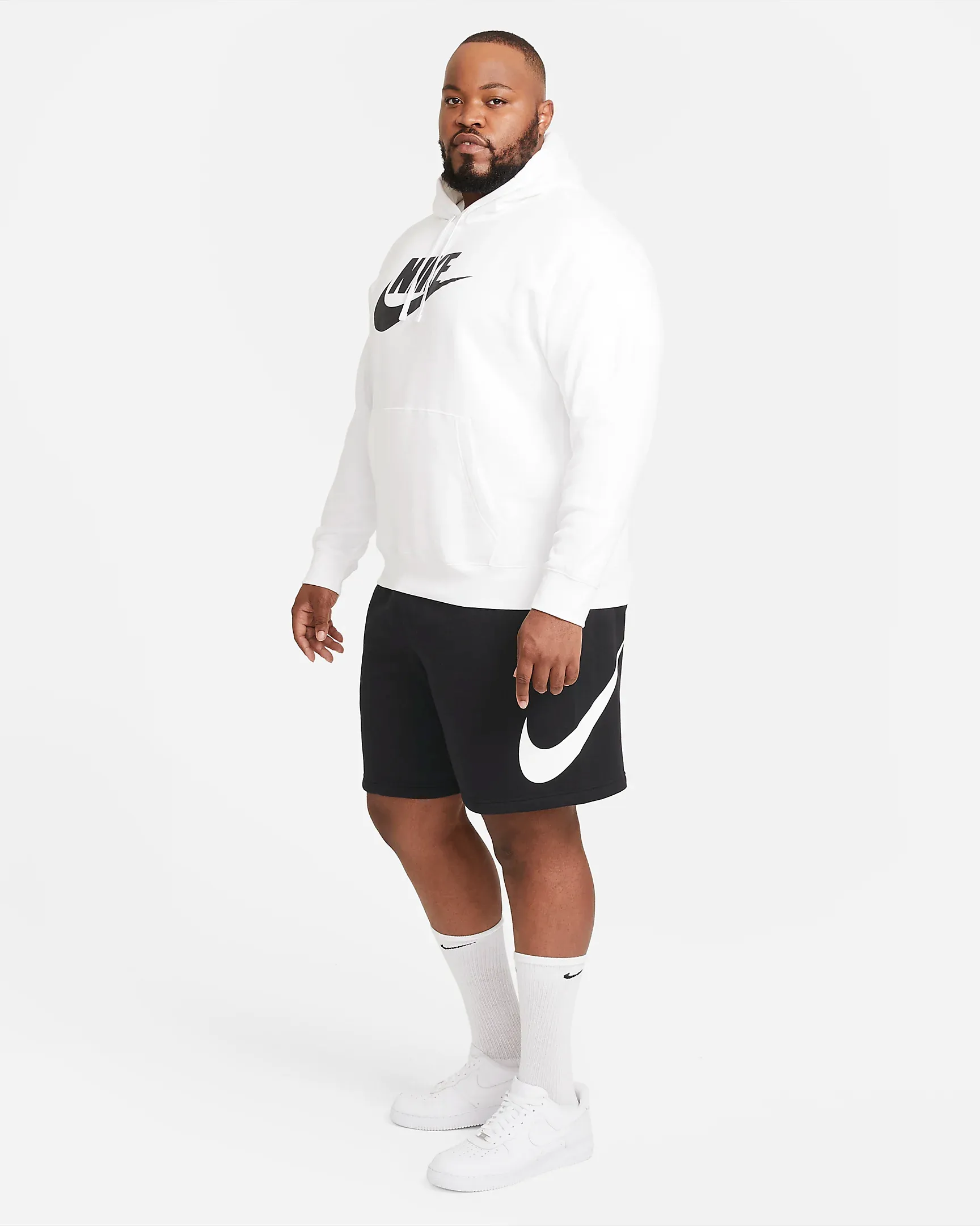 Nike Men's Sportswear Club Shorts - Black / White