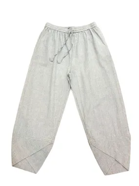 Plain Pants with cross cut