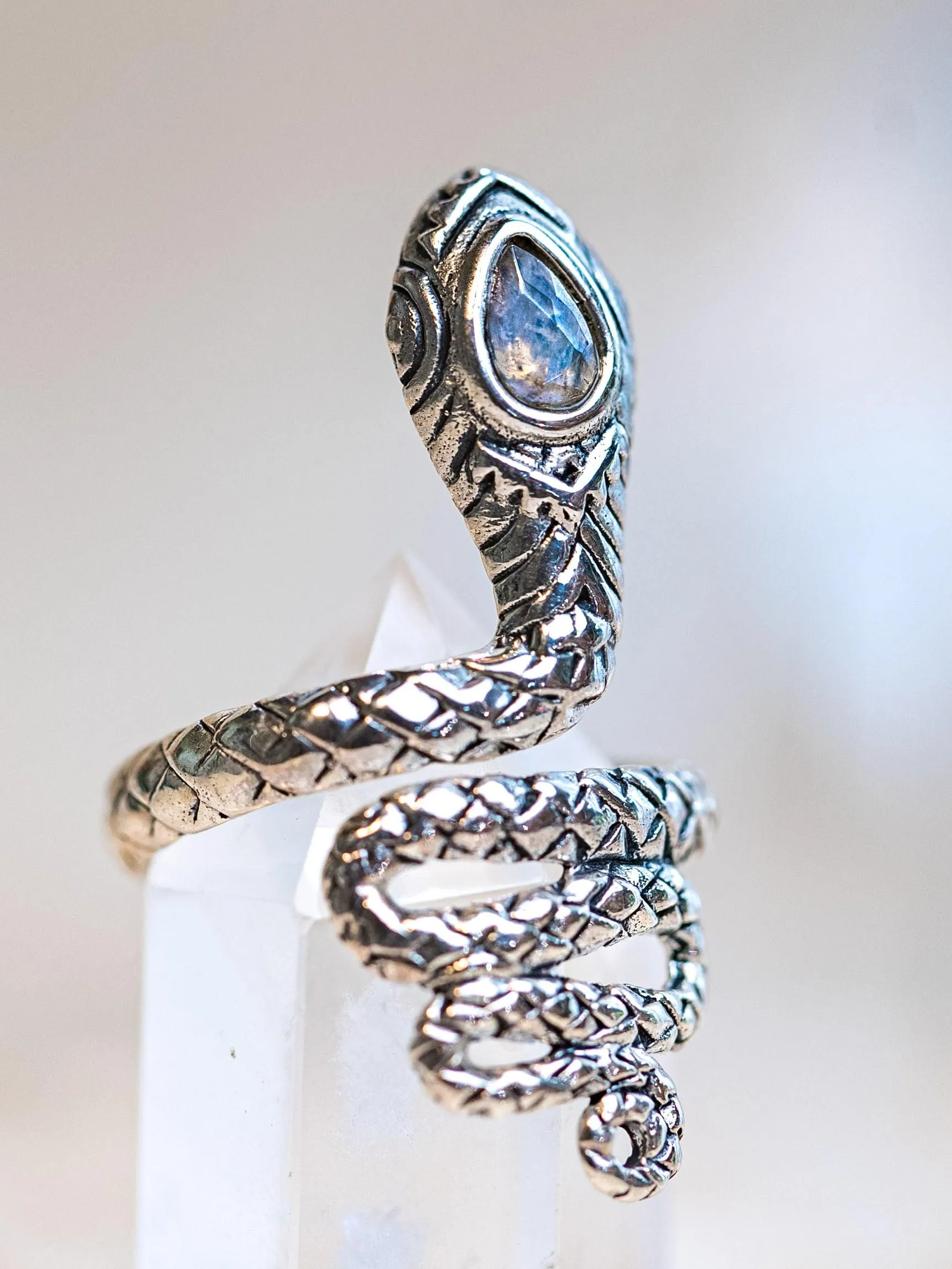 Serpent Ring