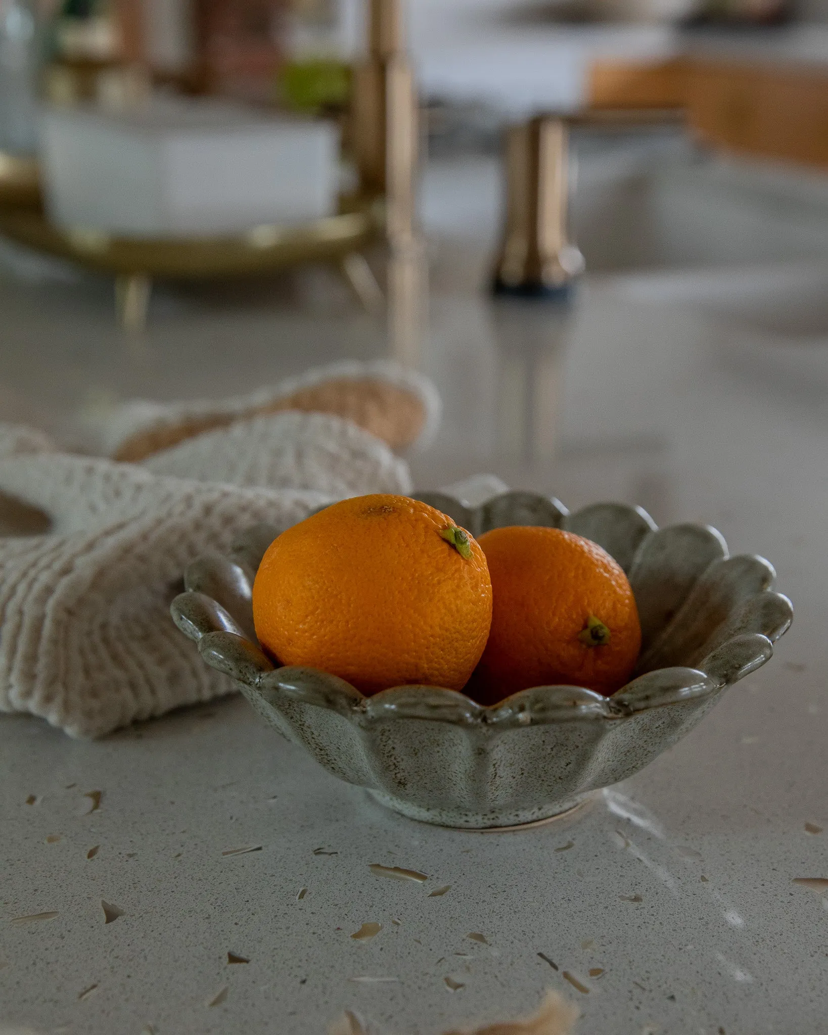 Stoneware Scalloped Bowls (Set of 4)