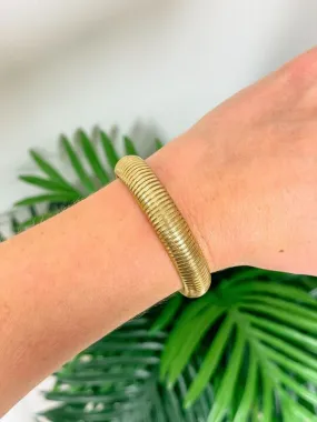 Textured Vintage Metal Bracelet - Gold