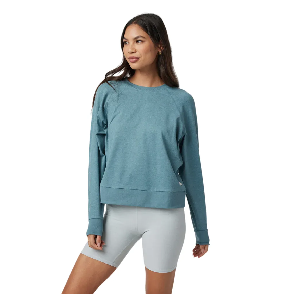 Vuori Women's Long Sleeve Halo Crew