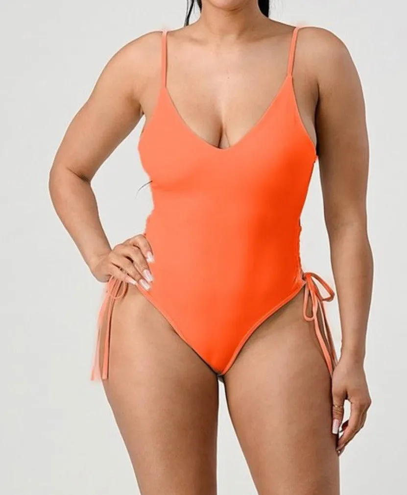 Women’s Swimsuits - DAIK396