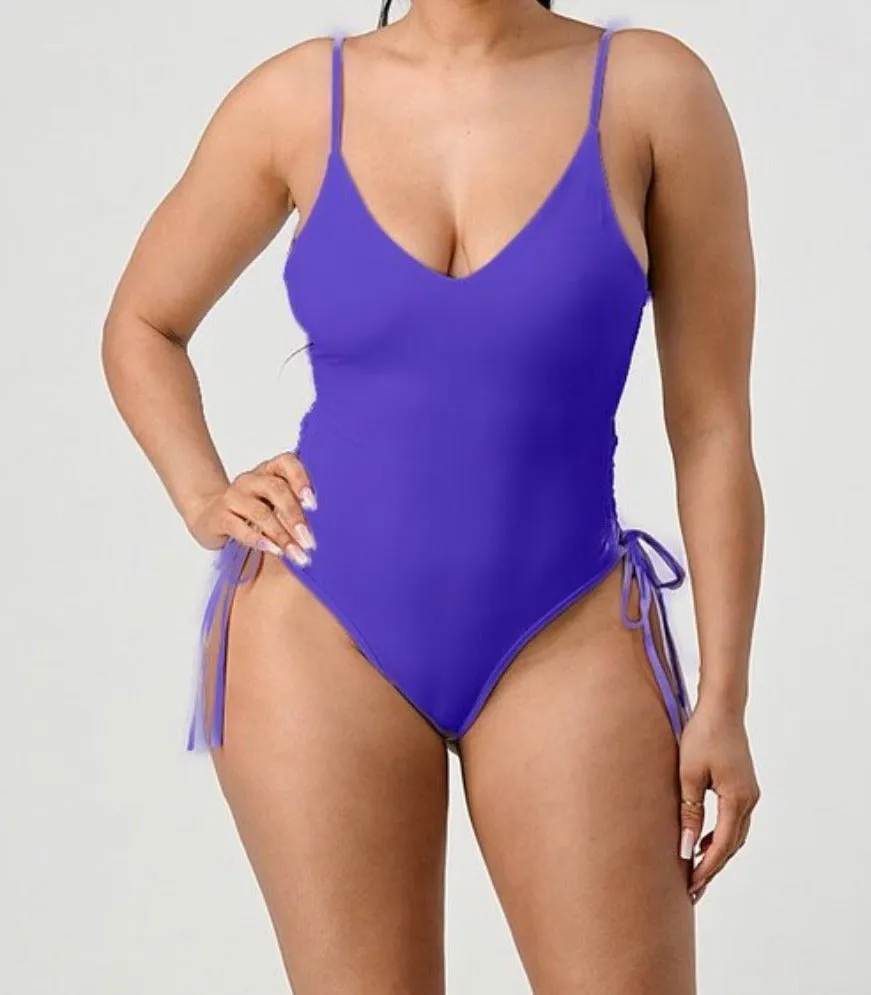 Women’s Swimsuits - DAIK396